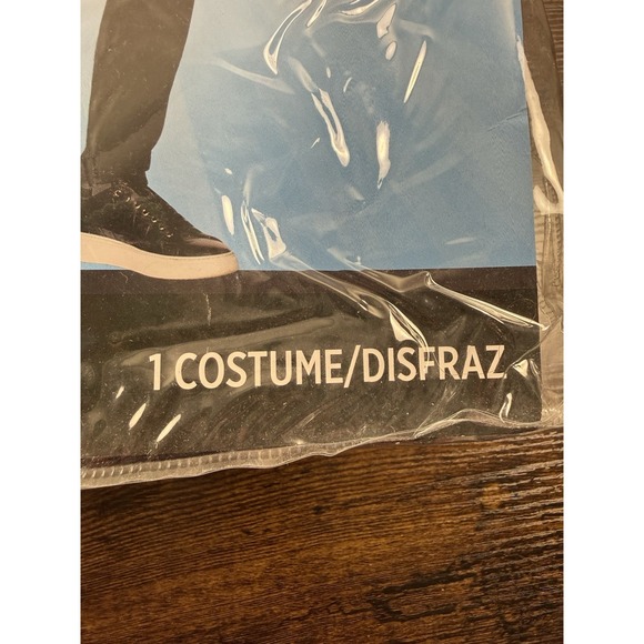 Cheezy Cheese Spray Can Costume - Rasta Imposta - Picture 5 of 8